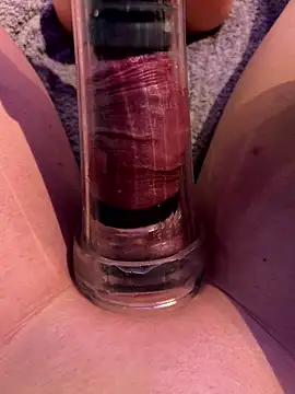 MarzeenWalzton online show from January 15, 2026, 3:26 pm