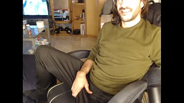 Snapshot of Blackroseyzeus chatting on January 13, 2026, 4:55 pm Blackroseyzeus online show from January 13, 2026, 4:55 pm