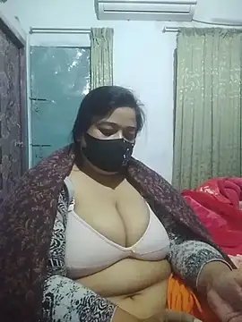 momo loves online show from February 7, 2026, 5:54 pm