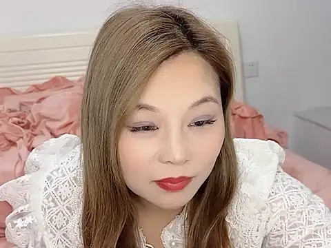 xiaoxun125 online show from January 9, 2026, 12:45 pm