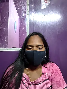 Tamil Hot Divya online show from February 17, 2026, 5:43 pm