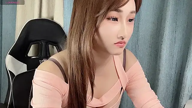 LuLu-lll online show from January 10, 2026, 5:19 pm