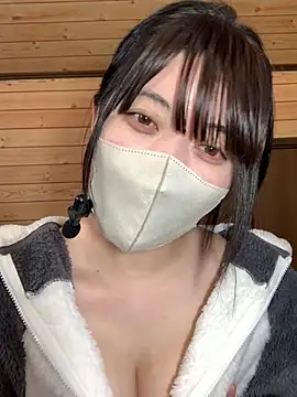 minami room online show from February 3, 2026, 6:22 am