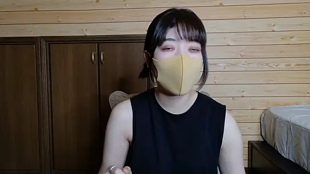 Snapshot of minami_room chatting on July 1, 2026, 2:39 pm minami room online show from July 1, 2026, 2:39 pm