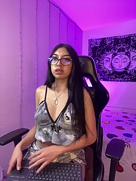 Snapshot of Natsrose chatting on February 21, 2026, 1:24 pm Natsrose online show from February 21, 2026, 1:24 pm