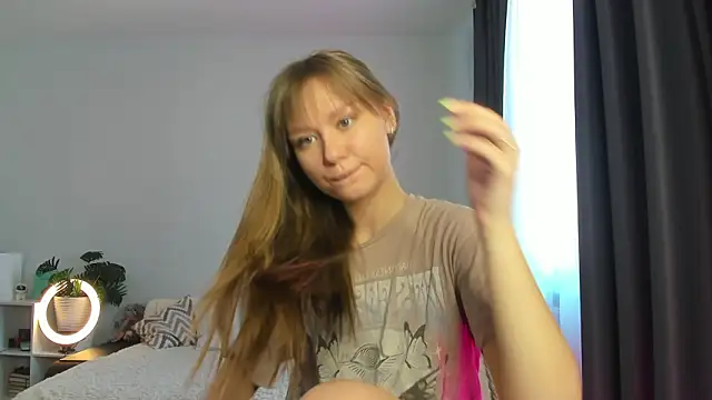 ManiJuanaa online show from February 27, 2026, 7:52 am