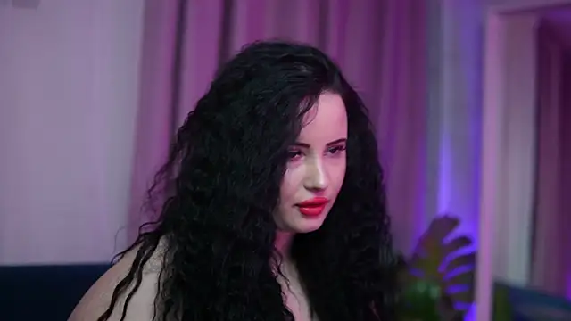 AdelineRosa online show from January 12, 2026, 8:58 pm