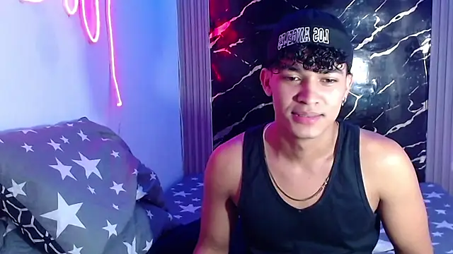 jamescurly00 online show from March 19, 2026, 7:30 am