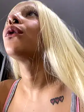 maddiie online show from January 5, 2026, 10:13 pm