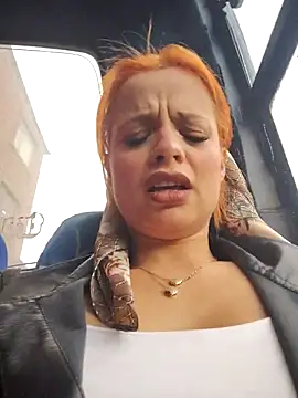 Cataleya 16 online show from April 17, 2026, 7:06 pm