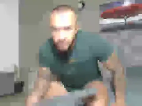 Snapshot of LeonGolds chatting on February 22, 2026, 5:32 am LeonGolds online show from February 22, 2026, 5:32 am