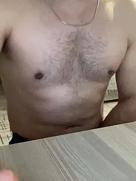 Snapshot of comings33 chatting on March 23, 2026, 2:06 pm comings33 online show from March 23, 2026, 2:06 pm