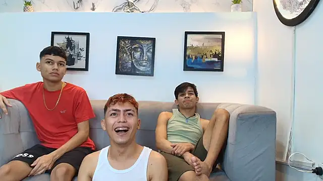 Snapshot of AVENGER_BOYS2026 chatting on February 12, 2026, 1:16 am AVENGER BOYS2026 online show from February 12, 2026, 1:16 am