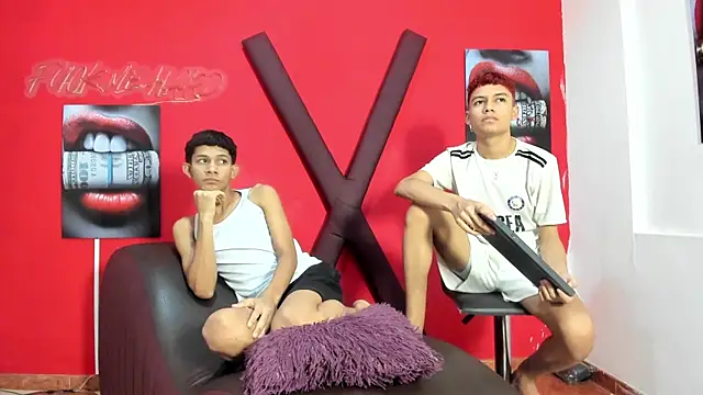 AVENGER BOYS2026 online show from May 15, 2026, 7:23 pm