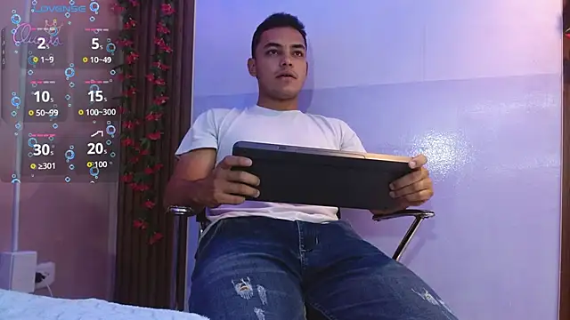 studentdeivy  online show from February 13, 2026, 10:15 am