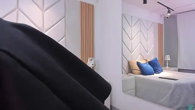 DafneBenett online show from January 15, 2026, 12:08 pm