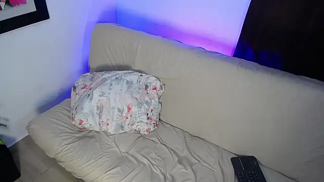 shy nanami online show from March 27, 2026, 11:55 am