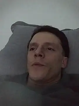 RAFAELQUINTEROSCAVALHEI online show from July 12, 2026, 11:22 am