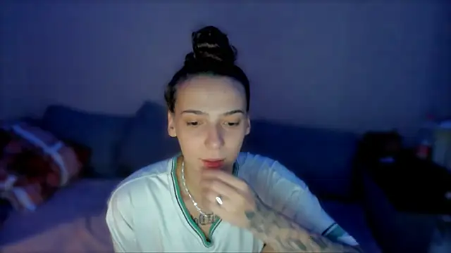 AnnaMized online show from January 9, 2026, 8:54 am