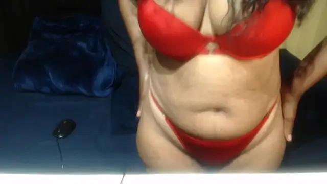 Snapshot of 34BMilf chatting on February 2, 2026, 3:05 am 34BMilf online show from February 2, 2026, 3:05 am