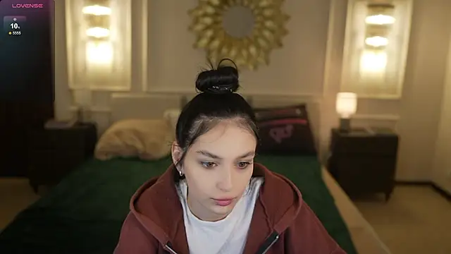 Mila Rose054 online show from March 2, 2026, 3:52 pm