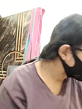 Snapshot of piryasharma005 chatting on February 14, 2026, 6:35 am piryasharma005 online show from February 14, 2026, 6:35 am