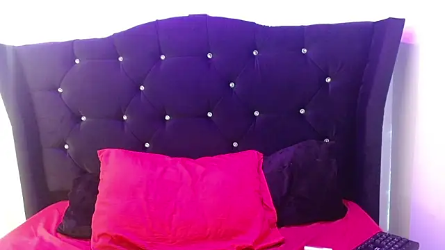 Snapshot of Angel_adrien chatting on February 27, 2026, 12:49 pm Angel adrien online show from February 27, 2026, 12:49 pm