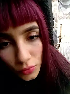 Tamara gomex online show from April 16, 2026, 1:23 pm