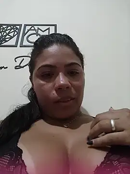 Indiafogosa23 online show from May 26, 2026, 6:28 pm
