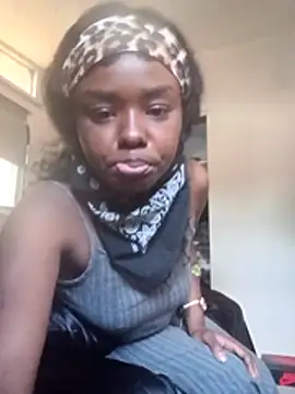 blackcheRRydiamondz online show from January 6, 2026, 7:51 pm