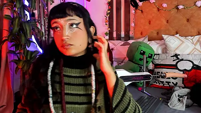 Snapshot of MeowMota_ chatting on February 22, 2026, 6:09 pm MeowMota online show from February 22, 2026, 6:09 pm