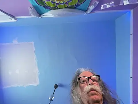 Snapshot of LickYourYoni chatting on February 26, 2026, 3:34 pm LickYourYoni online show from February 26, 2026, 3:34 pm