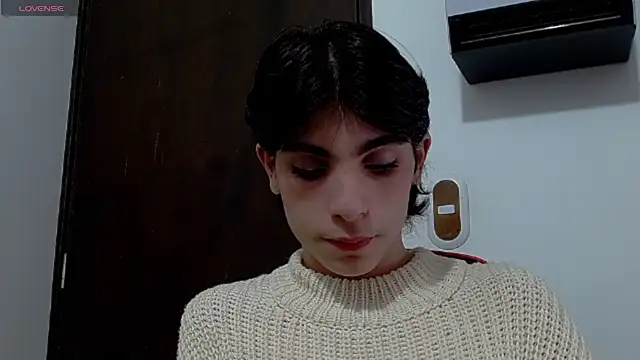 lilithot23 online show from January 12, 2026, 7:20 pm