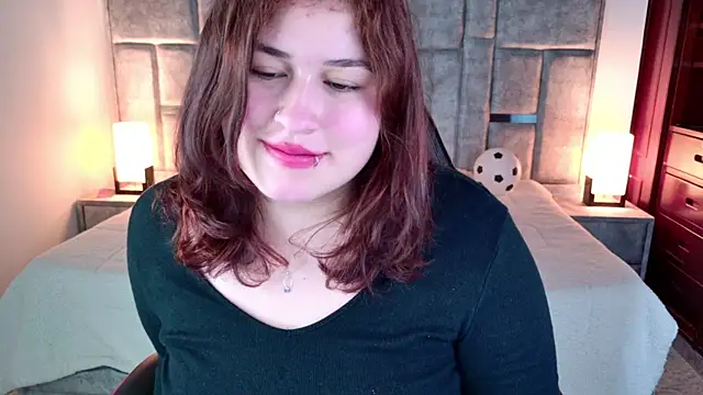 Snapshot of azul_veraa chatting on July 10, 2026, 12:27 pm azul veraa online show from July 10, 2026, 12:27 pm