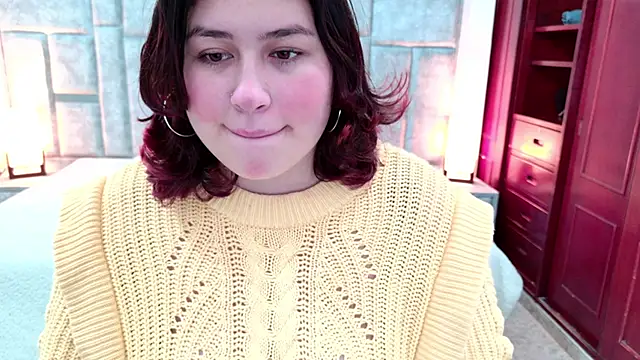 azul veraa online show from March 11, 2026, 12:21 pm