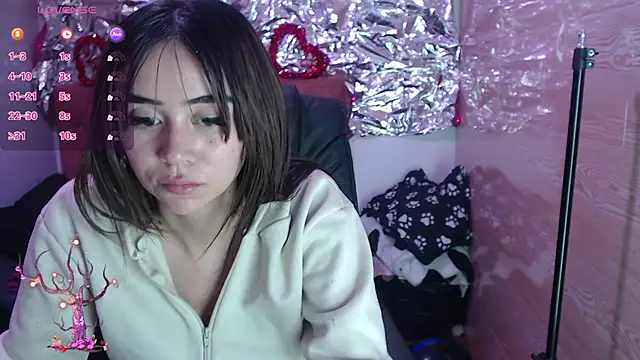 sofiaspring online show from March 17, 2026, 5:16 pm