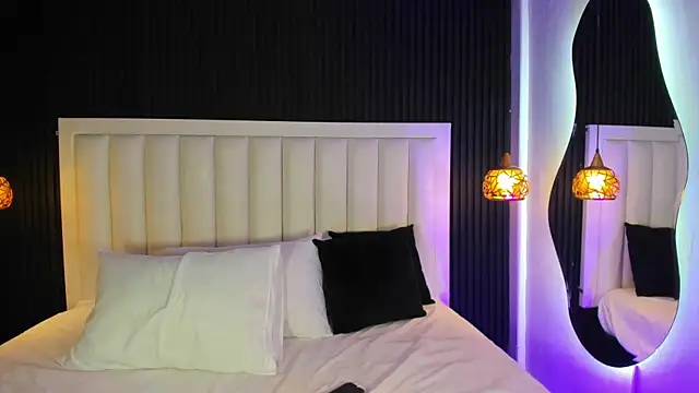 PandoraMiller online show from March 4, 2026, 5:10 pm