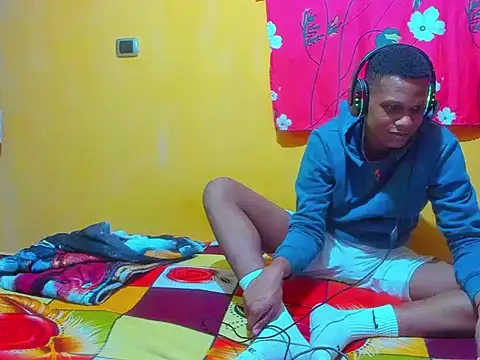 aunstin mohamme online show from February 18, 2026, 2:20 am