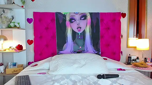 mia ellieth online show from February 13, 2026, 1:44 pm