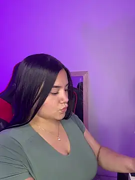 Snapshot of abby_gonzales chatting on February 25, 2026, 5:29 am abby gonzales online show from February 25, 2026, 5:29 am