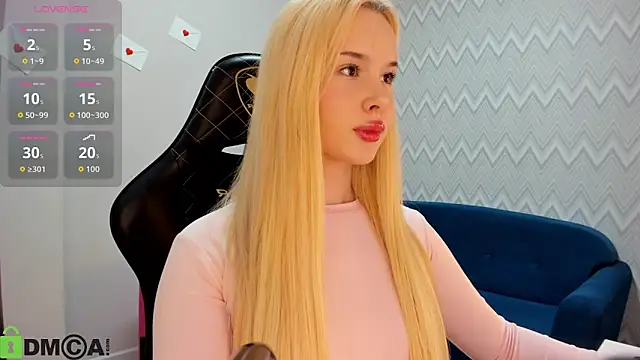 NicoletaCooper online show from February 14, 2026, 1:06 am