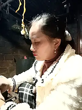 yu--yo online show from January 11, 2026, 1:45 am