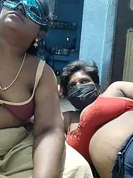 Snapshot of divyasree1431 chatting on February 10, 2026, 6:40 pm divyasree1431 online show from February 10, 2026, 6:40 pm