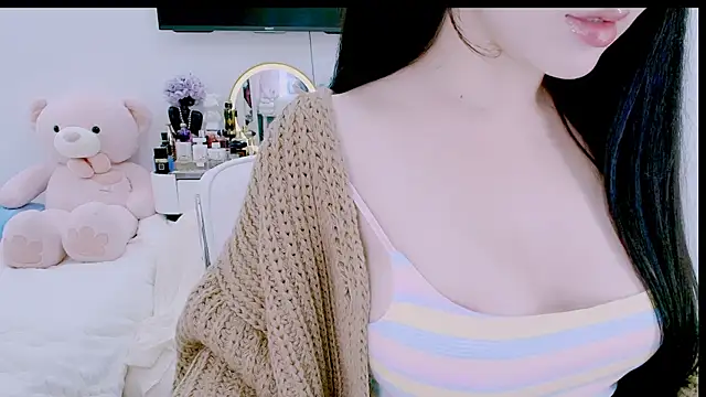 Pari Kilian22 online show from January 11, 2026, 9:44 pm