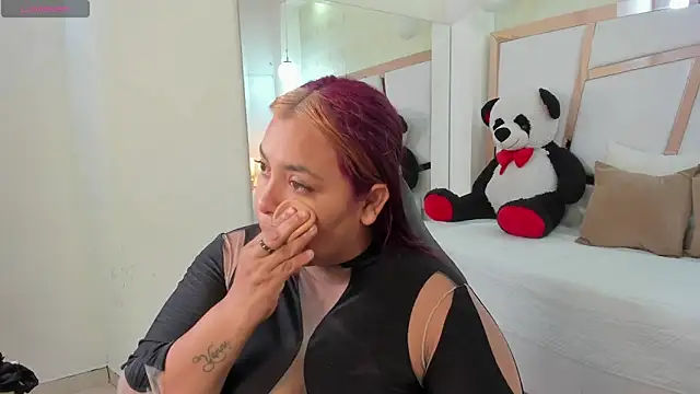 tatikanyx online show from February 25, 2026, 11:54 am