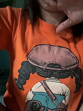 July-love online show from February 26, 2026, 2:11 am