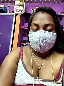 Snapshot of Tamil_Hot_Priya chatting on February 24, 2026, 11:49 pm Tamil Hot Priya online show from February 24, 2026, 11:49 pm