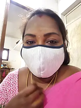 Snapshot of Tamil_Hot_Priya chatting on January 9, 2026, 7:59 am Tamil Hot Priya online show from January 9, 2026, 7:59 am