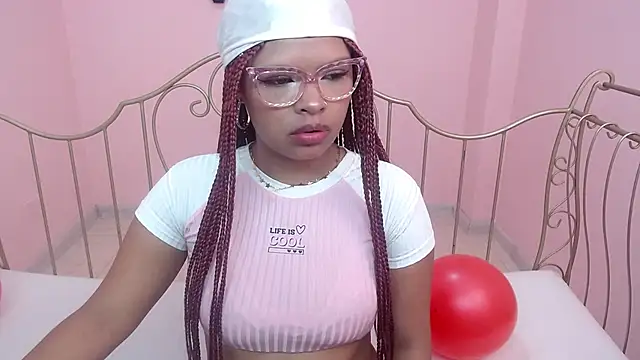 Choloeadams xxx online show from February 12, 2026, 2:00 am