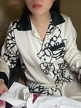 Snapshot of An-An19 chatting on January 13, 2026, 1:59 pm An-An19 online show from January 13, 2026, 1:59 pm